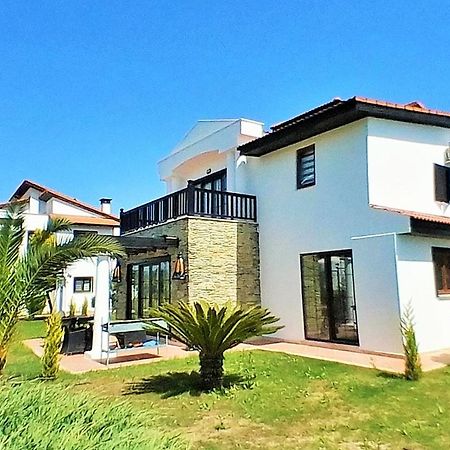 באלאק Fun&Sun River Villas With Amazing Landscape 5+1 מראה חיצוני תמונה