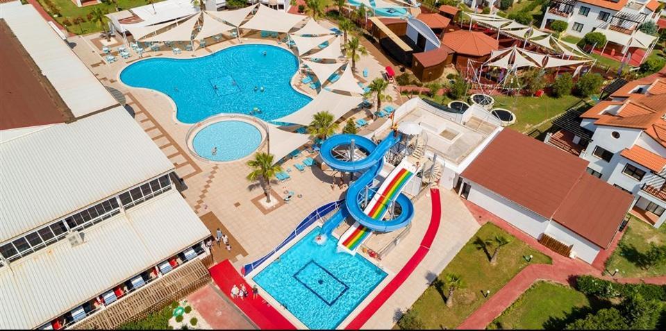 באלאק Fun&Sun River Villas With Amazing Landscape 5+1 מראה חיצוני תמונה