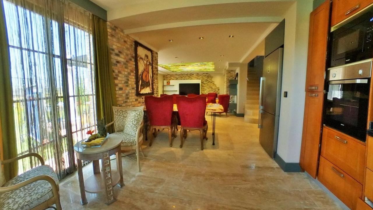 באלאק Fun&Sun River Villas With Amazing Landscape 5+1 מראה חיצוני תמונה